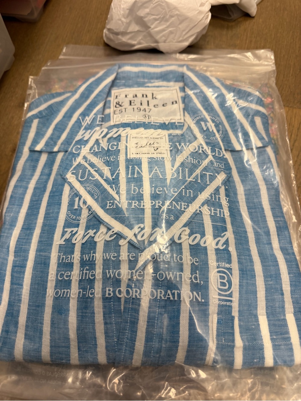 Frank & Eileen Blue and White Striped Button-Down Shirt online size medium NWT